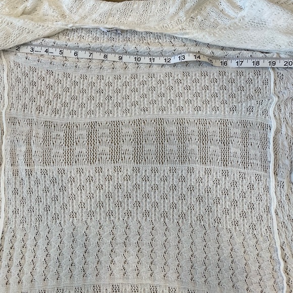 BB Dakota Lace Cardigan - Picture 8 of 8